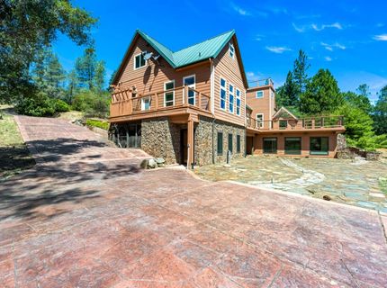 12455 Hallwood Pl, Grass Valley, CA 95949 Photo