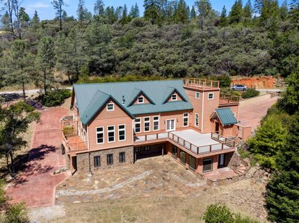 12455 Hallwood Pl, Grass Valley, CA 95949 Photo