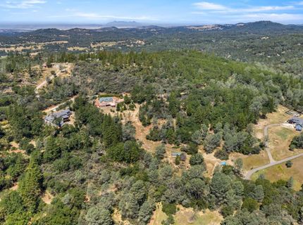 12455 Hallwood Pl, Grass Valley, CA 95949 Photo