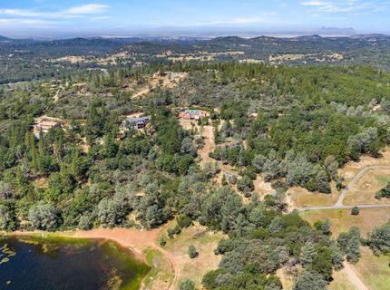 12455 Hallwood Pl, Grass Valley, CA 95949 Photo