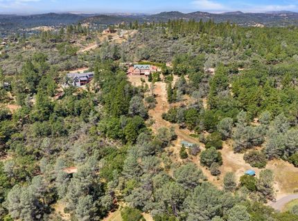 12455 Hallwood Pl, Grass Valley, CA 95949 Photo
