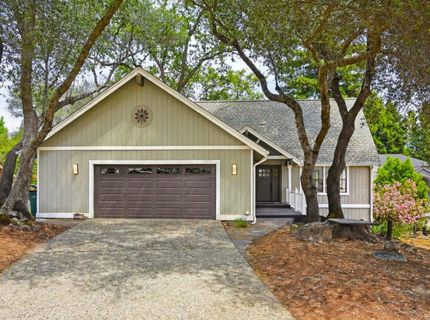 14051 Strawberry Cir, Penn Valley, CA 95946 Photo