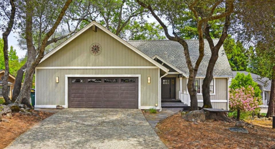 14051 Strawberry Cir, Penn Valley, CA 95946 Photo