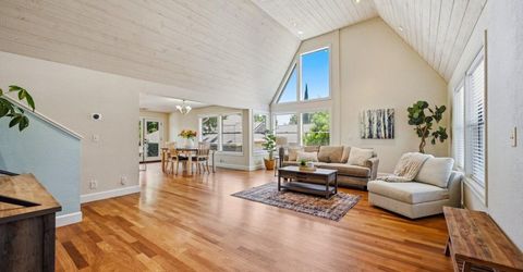 14051 Strawberry Cir, Penn Valley, CA 95946 Photo