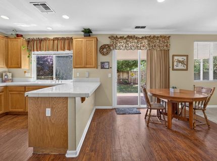 4111 Blossomwood Ct, Rocklin, CA 95677 Photo