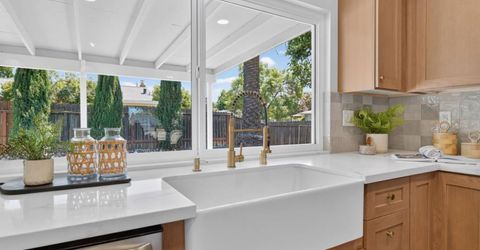 2724 Hyannis Way, Sacramento, CA 95827 Photo