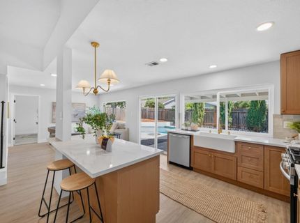 2724 Hyannis Way, Sacramento, CA 95827 Photo