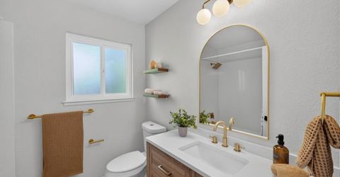 2724 Hyannis Way, Sacramento, CA 95827 Photo