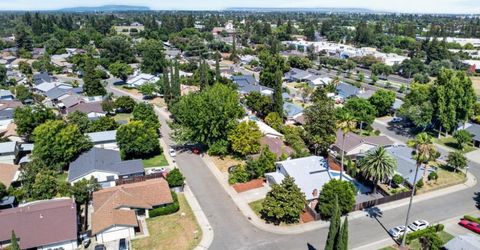 2724 Hyannis Way, Sacramento, CA 95827 Photo