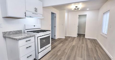 361 W El Camino Ave, Sacramento, CA 95833 Photo