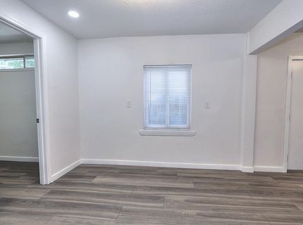 361 W El Camino Ave, Sacramento, CA 95833 Photo
