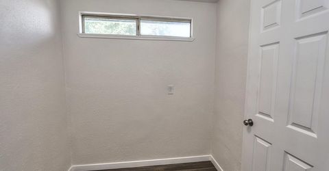 361 W El Camino Ave, Sacramento, CA 95833 Photo