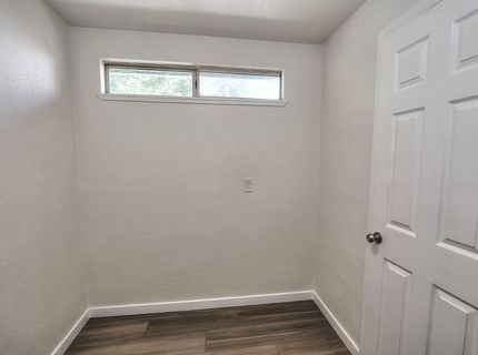 361 W El Camino Ave, Sacramento, CA 95833 Photo