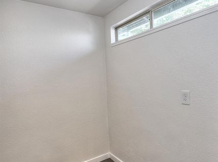 361 W El Camino Ave, Sacramento, CA 95833 Photo
