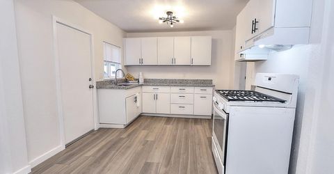 361 W El Camino Ave, Sacramento, CA 95833 Photo