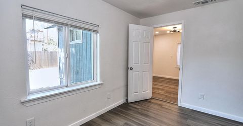 361 W El Camino Ave, Sacramento, CA 95833 Photo