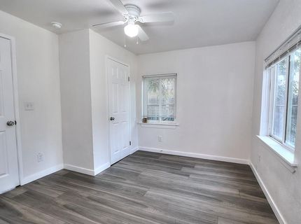361 W El Camino Ave, Sacramento, CA 95833 Photo