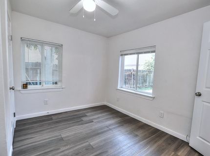 361 W El Camino Ave, Sacramento, CA 95833 Photo