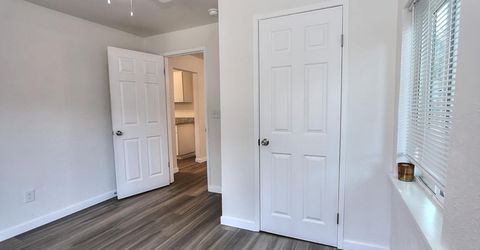 361 W El Camino Ave, Sacramento, CA 95833 Photo