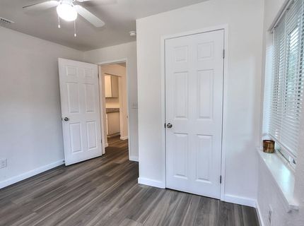 361 W El Camino Ave, Sacramento, CA 95833 Photo