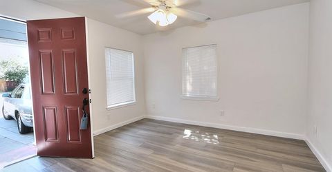 361 W El Camino Ave, Sacramento, CA 95833 Photo