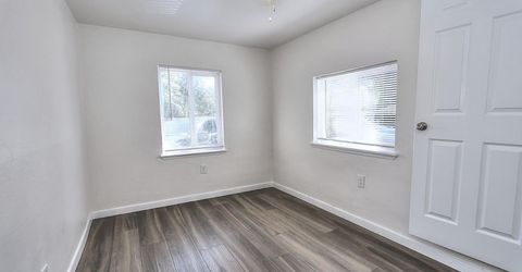 361 W El Camino Ave, Sacramento, CA 95833 Photo