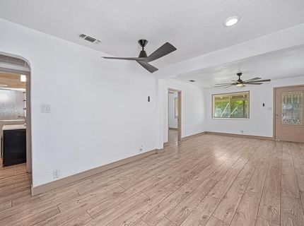 1825-1827 Roy Ave, Sacramento, CA 95815 Photo