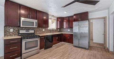 1825-1827 Roy Ave, Sacramento, CA 95815 Photo