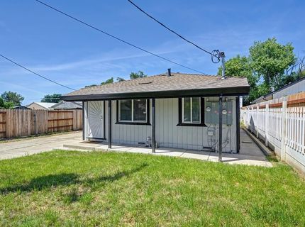 1825-1827 Roy Ave, Sacramento, CA 95815 Photo