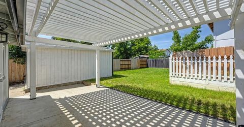 1825-1827 Roy Ave, Sacramento, CA 95815 Photo