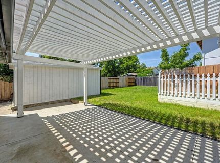 1825-1827 Roy Ave, Sacramento, CA 95815 Photo