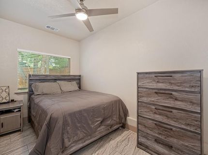 1825-1827 Roy Ave, Sacramento, CA 95815 Photo