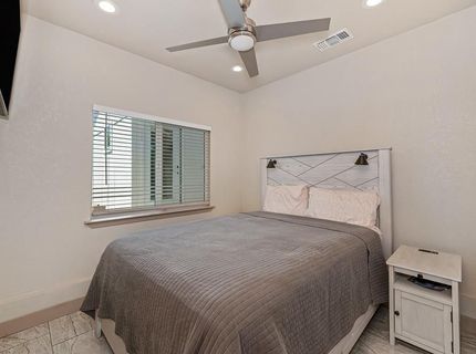 1825-1827 Roy Ave, Sacramento, CA 95815 Photo