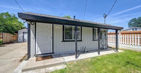 1825-1827 Roy Ave, Sacramento, CA 95815 Photo