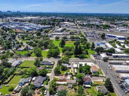 1825-1827 Roy Ave, Sacramento, CA 95815 Photo