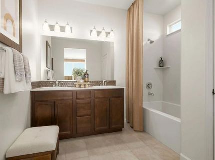 711 Villa Ticino Dr, Manteca, CA 95337 Photo