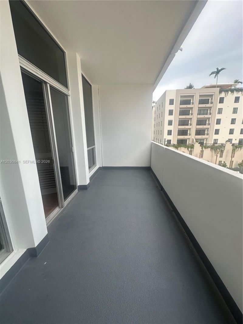700 Biltmore Way, Unit 408, Coral Gables, FL 33134 Photo