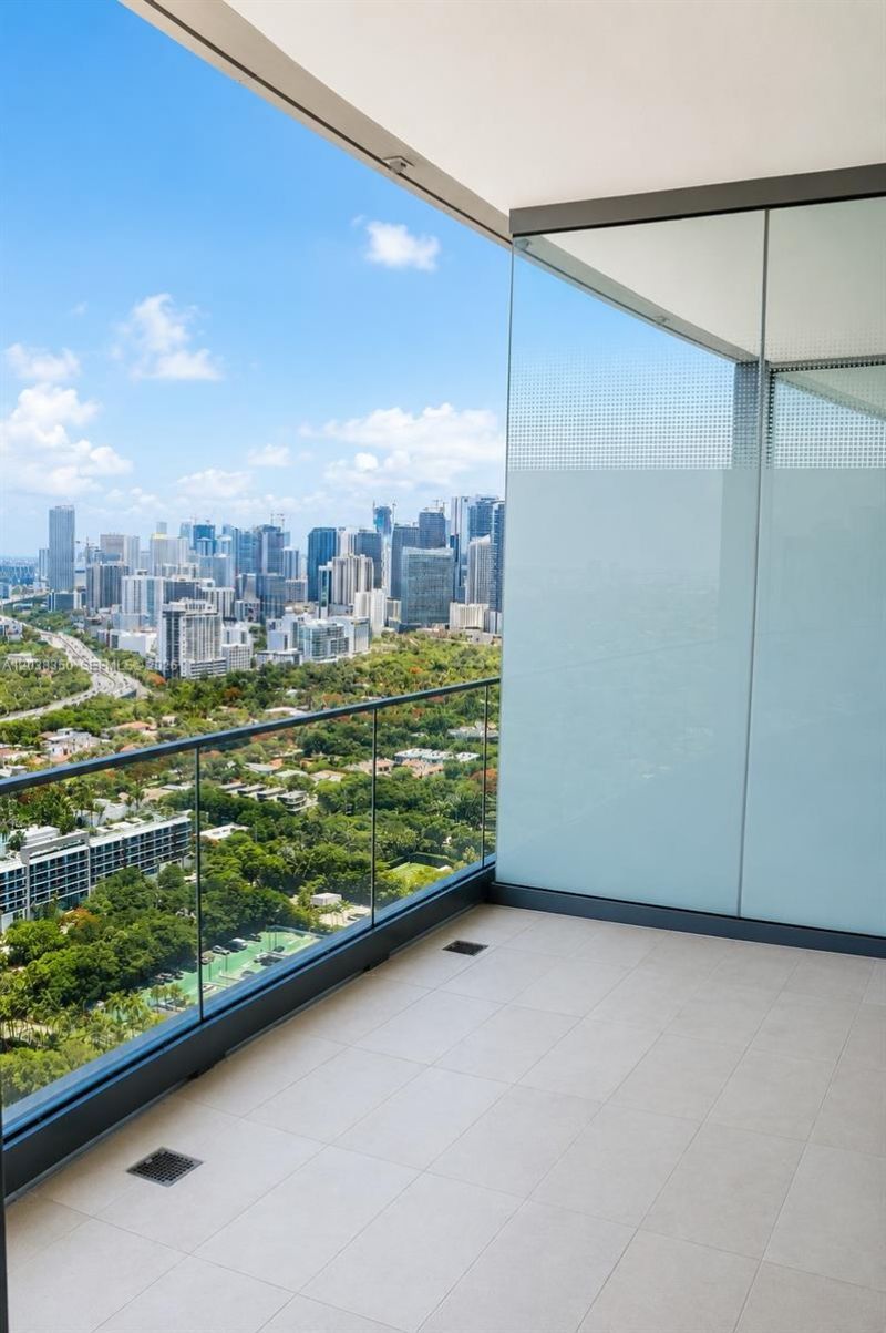 175 SE 25 Rd , Unit 3103, Miami, FL 33129 Photo