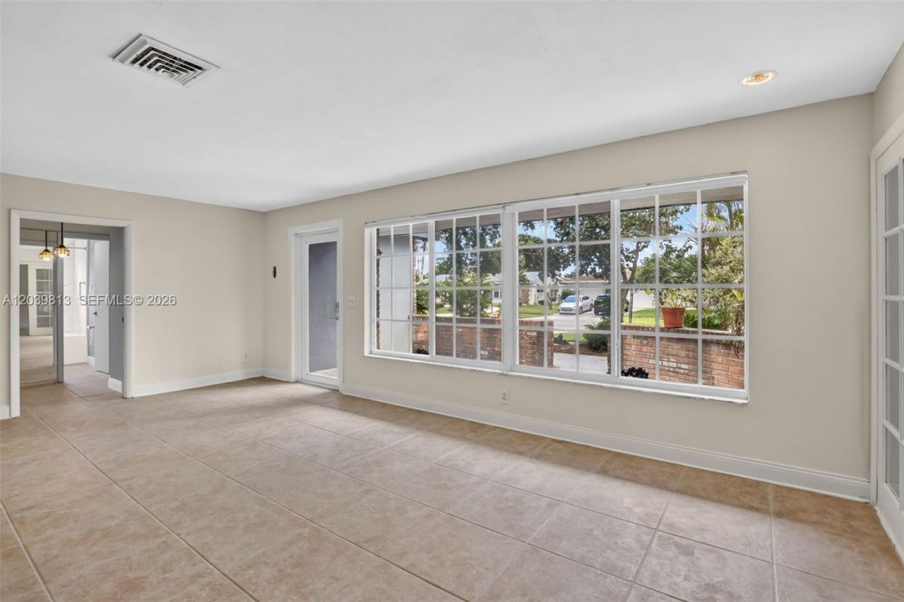 5511 Taylor St , Hollywood, FL 33021 Photo