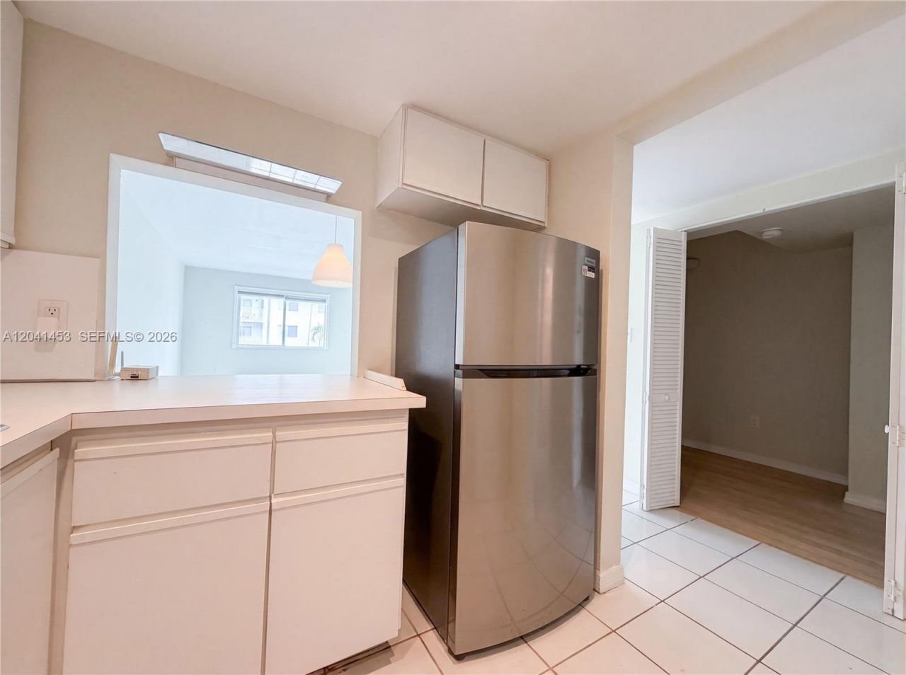 200 Galen Dr , Unit 202, Key Biscayne, FL 33149 Photo