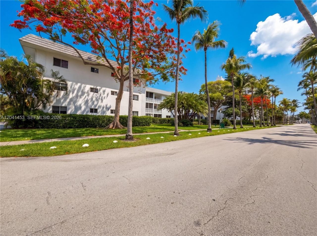200 Galen Dr , Unit 202, Key Biscayne, FL 33149 Photo