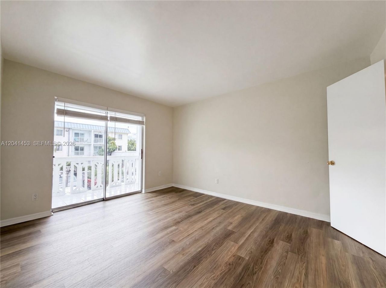 200 Galen Dr , Unit 202, Key Biscayne, FL 33149 Photo