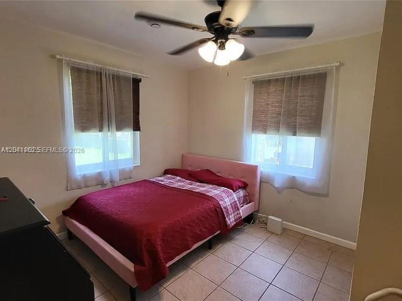 124 NW 6th Ave, Hallandale Beach, FL 33009 Photo