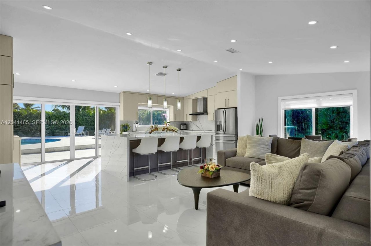 13201 SW 197th Ave , Miami, FL 33196 Photo