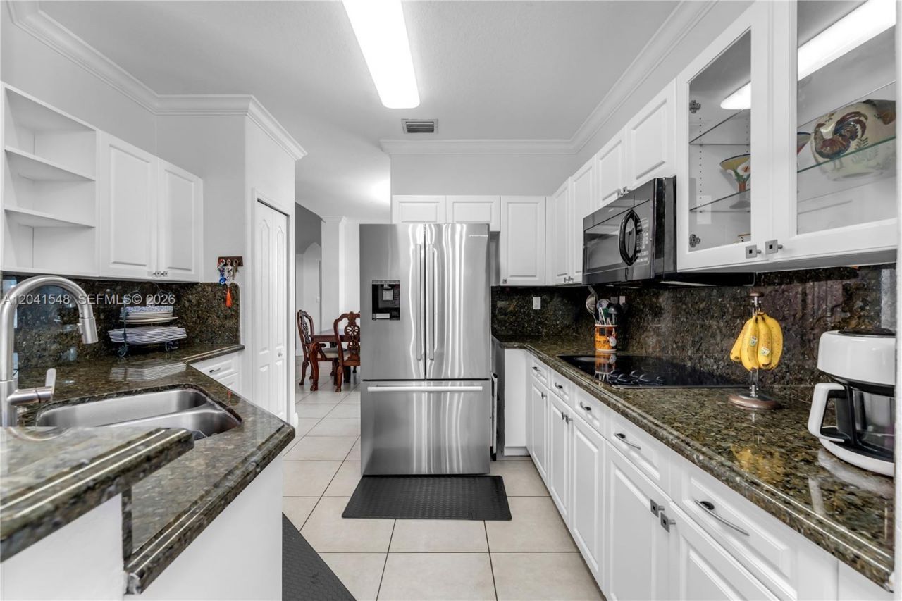 15506 SW 25th Ter , Miami, FL 33185 Photo