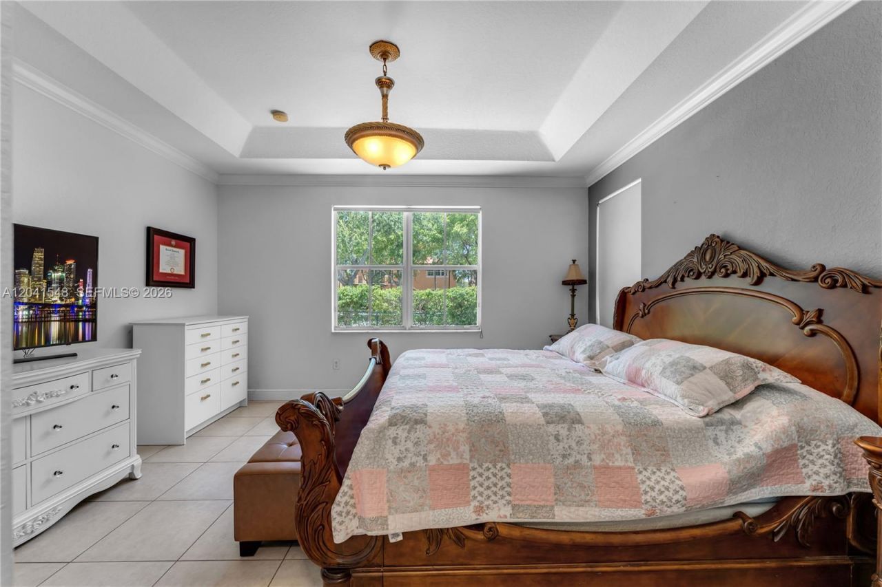 15506 SW 25th Ter , Miami, FL 33185 Photo