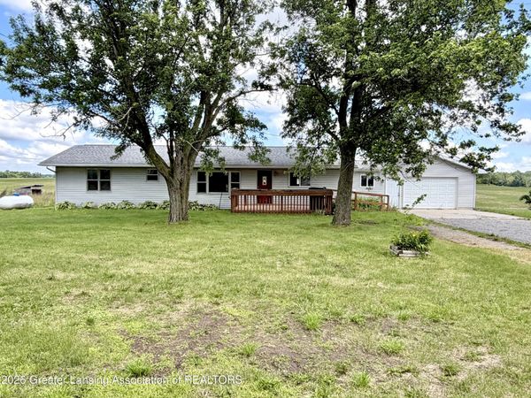 7916 W Vermontville , Vermontville, MI 49096