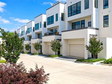 610 N Oak Cliff Boulevard, Unit 202, Dallas, TX 75208