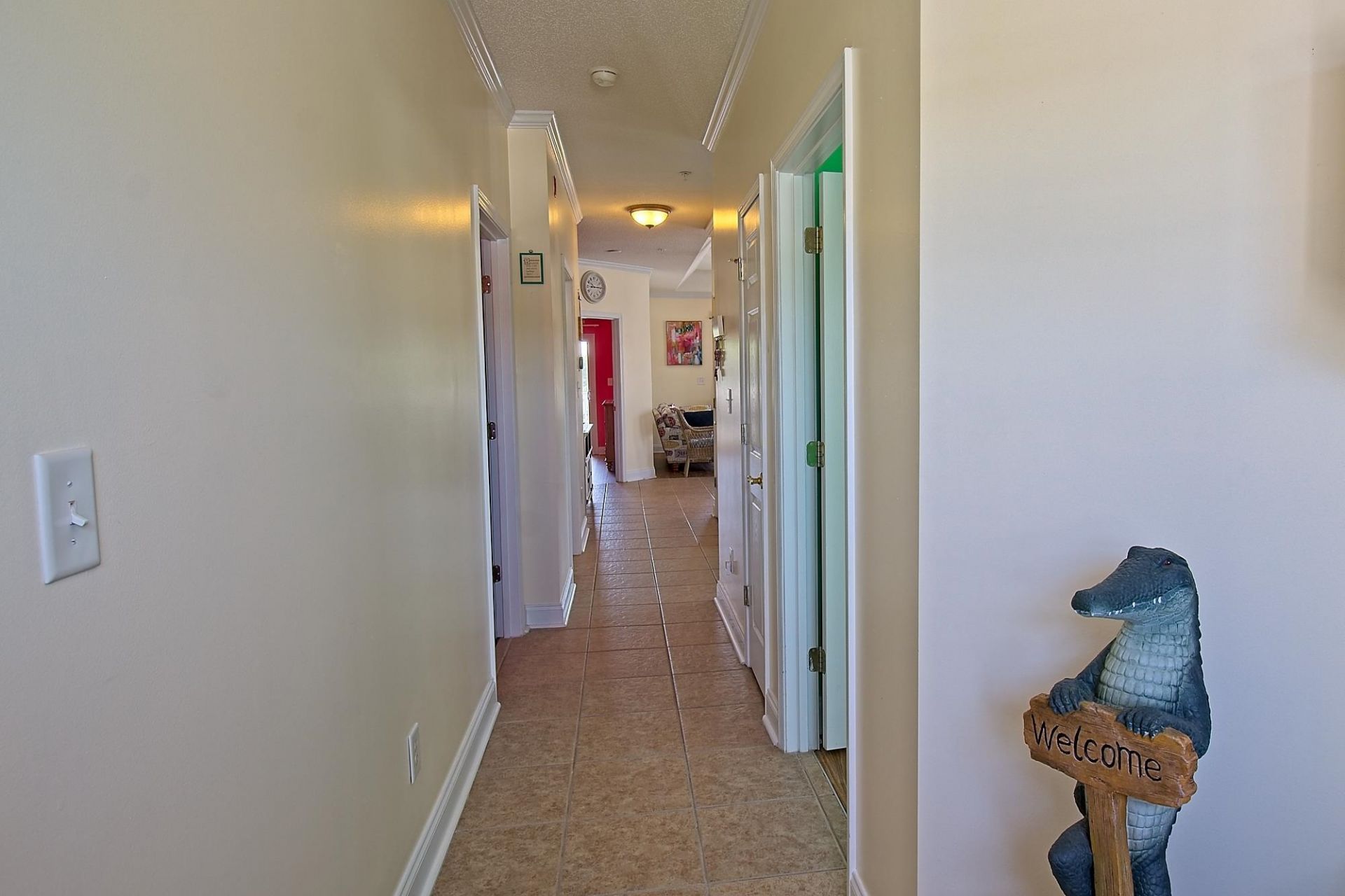 1100 Commons Blvd. Photo 4