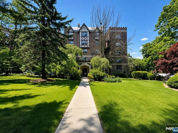 100 Palisade Avenue D43, ENGLEWOOD, NJ 07631